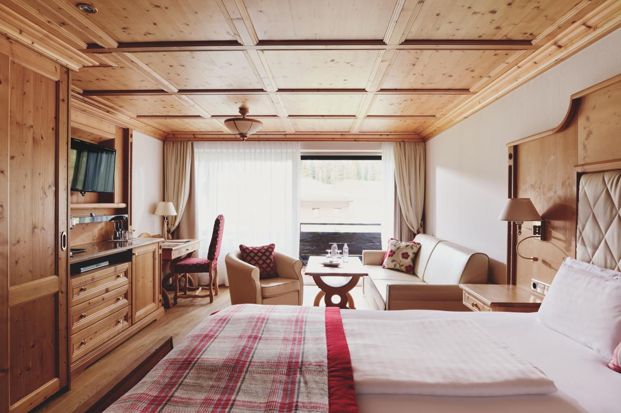 Burg Hotel Oberlech Экстерьер фото