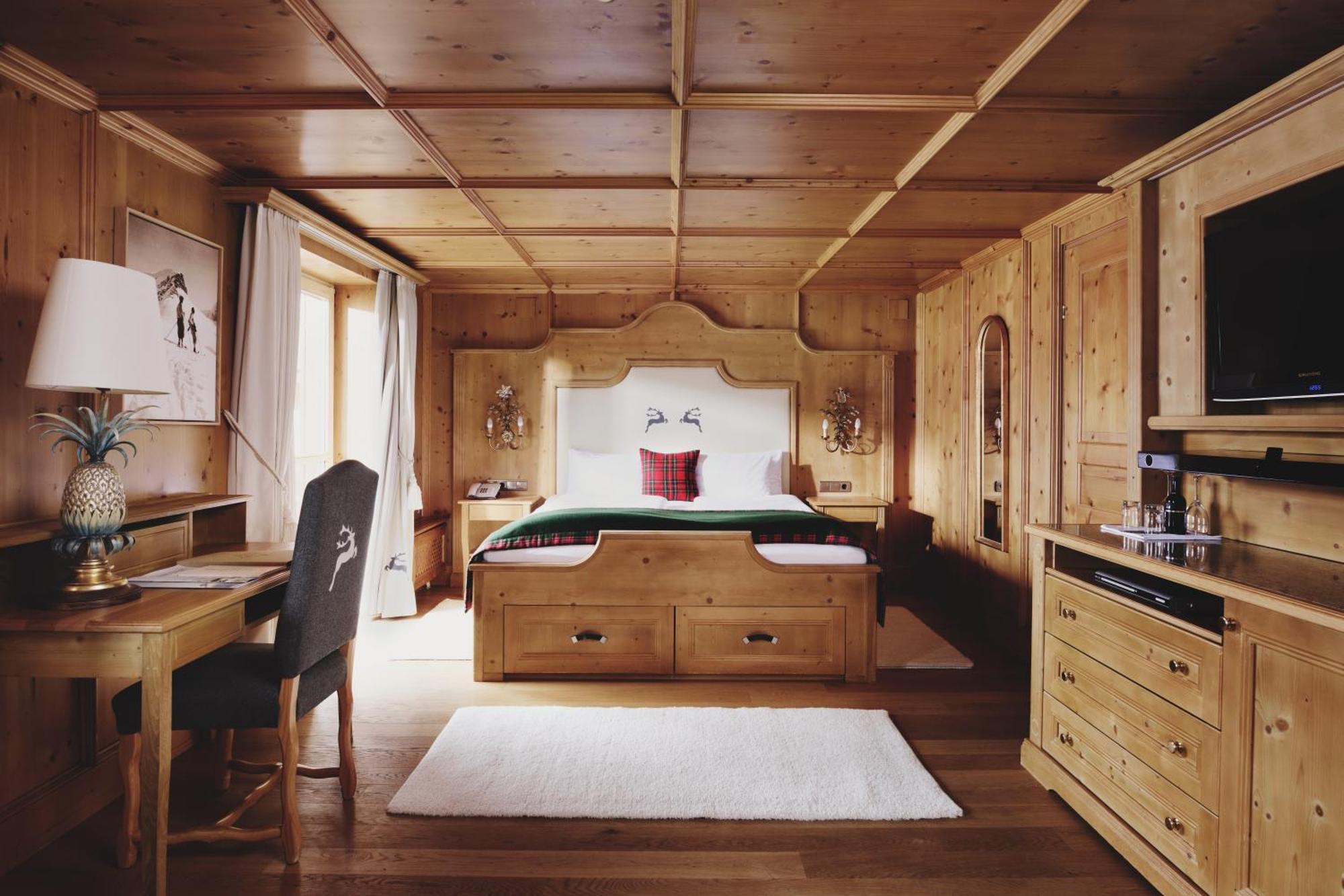 Burg Hotel Oberlech Экстерьер фото