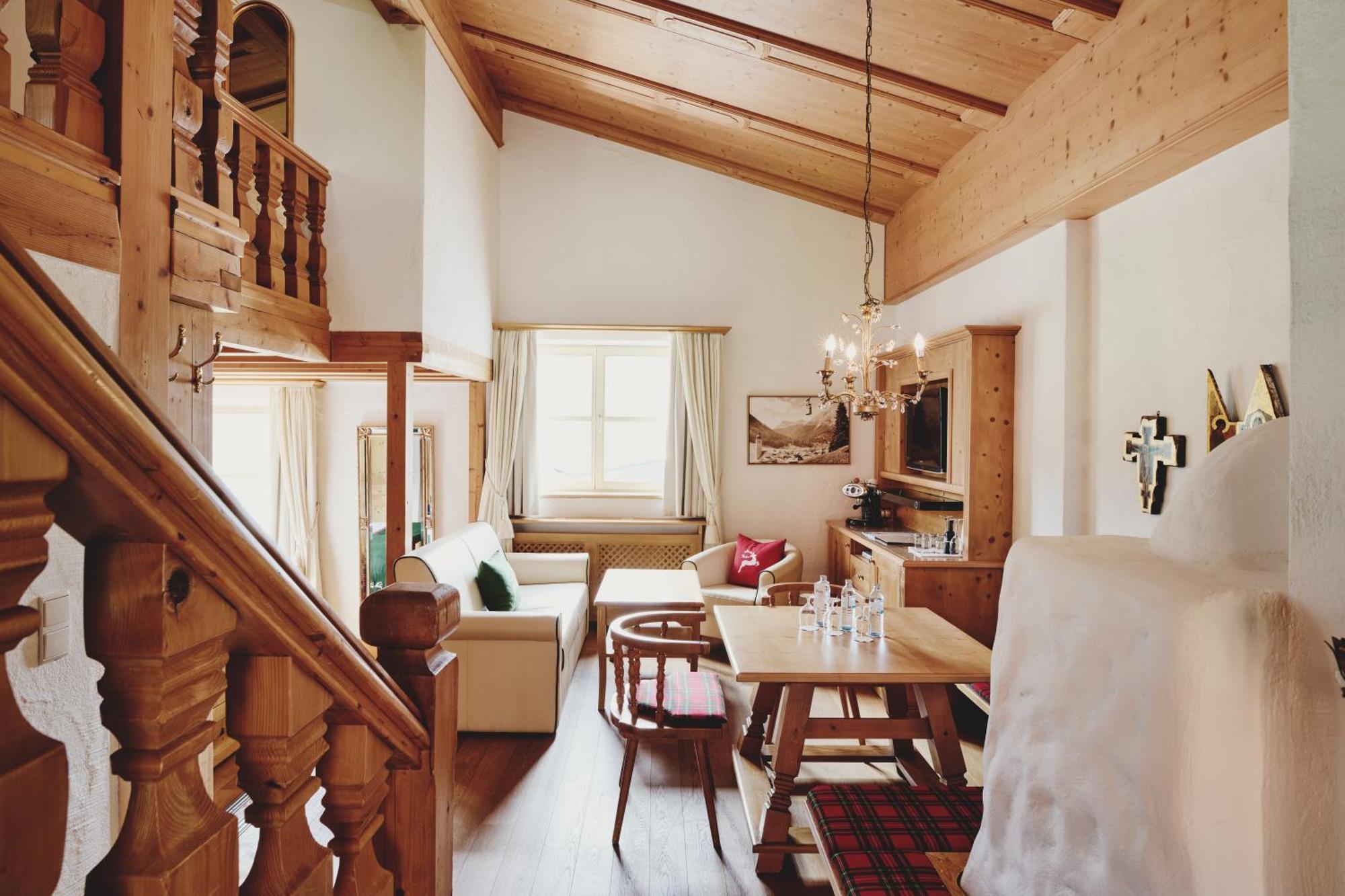 Burg Hotel Oberlech Экстерьер фото