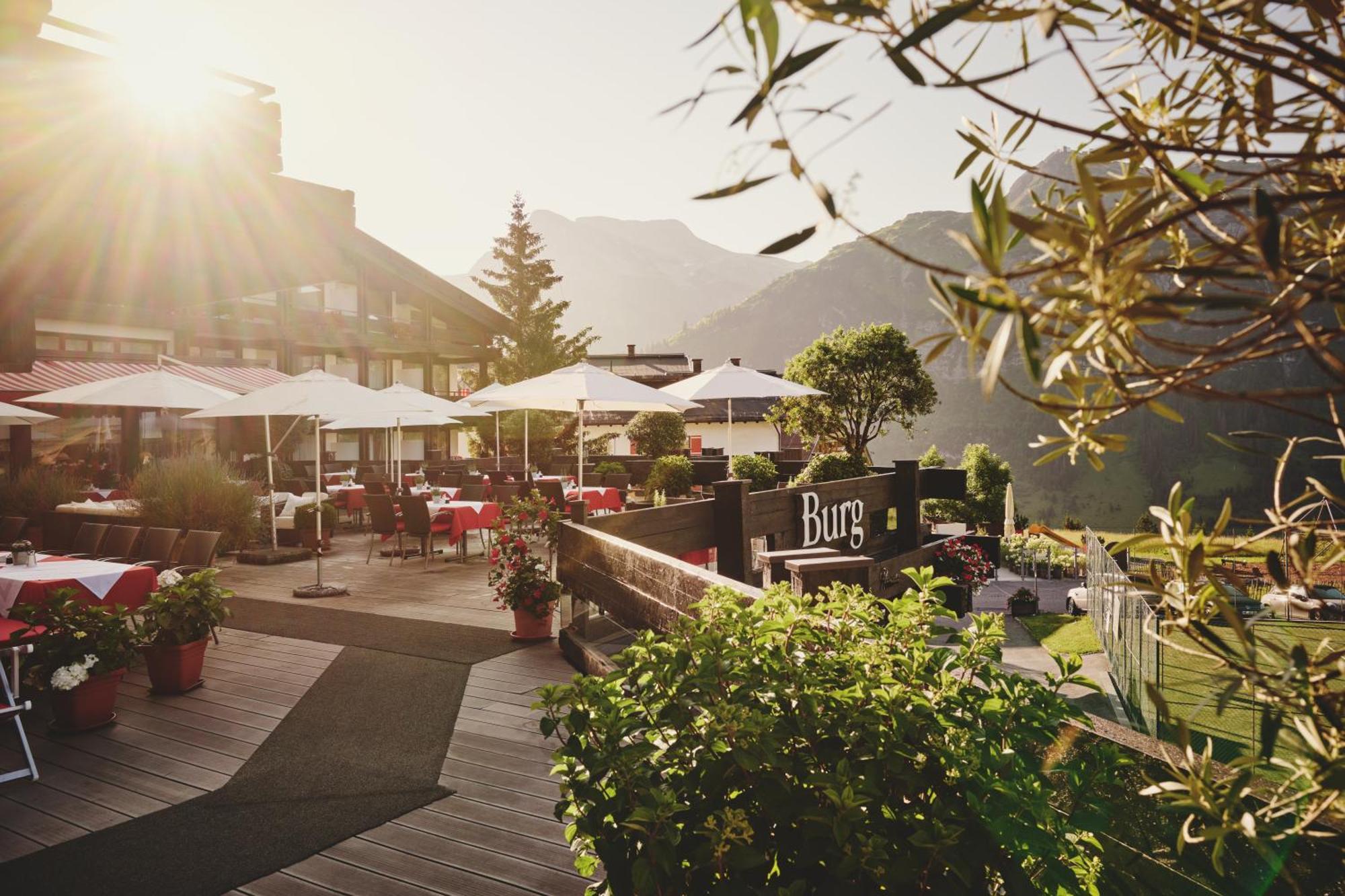 Burg Hotel Oberlech Экстерьер фото